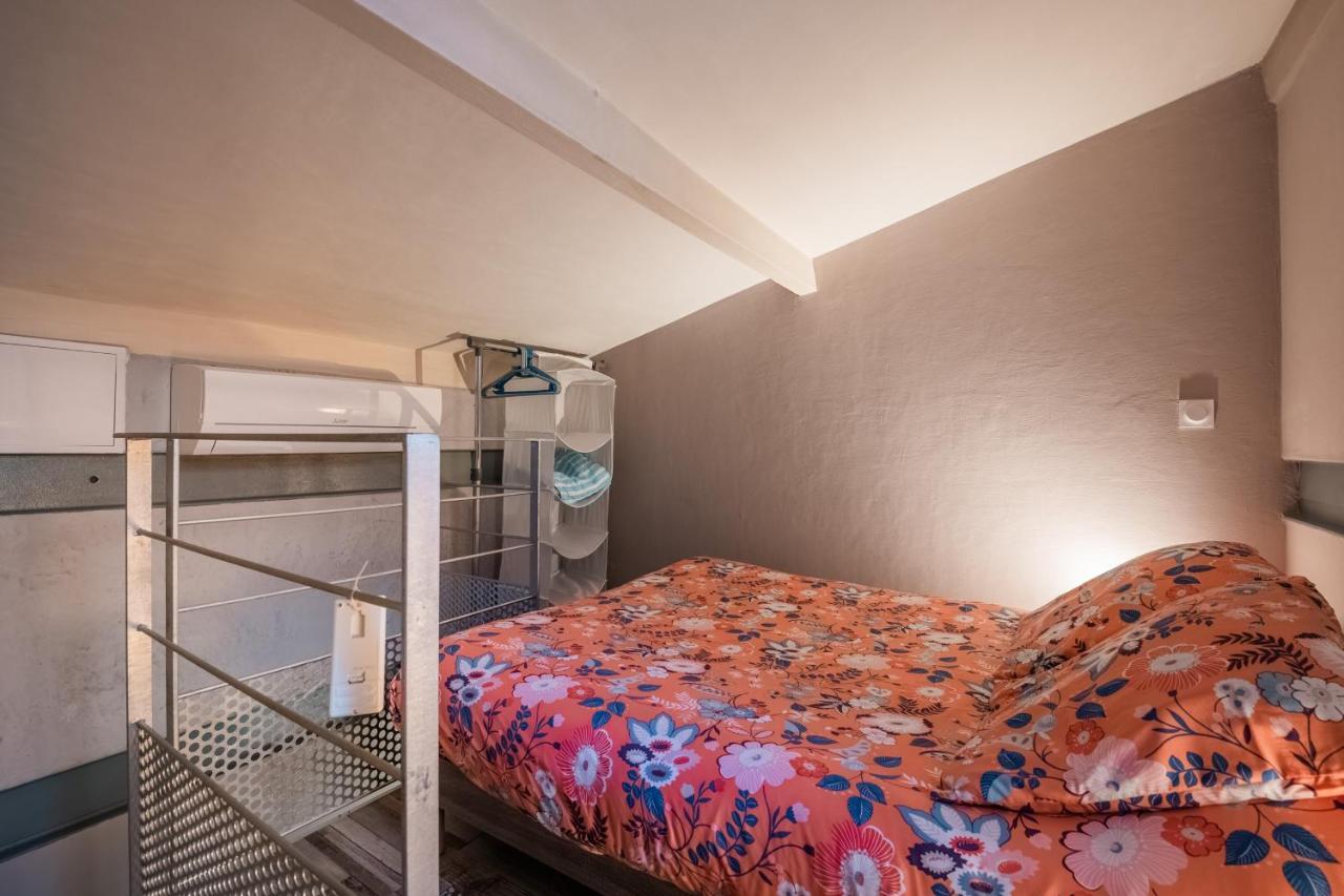 Studio En Duplex-Aircon-Terrasse-Parking-Calme Bordeaux Exterior foto